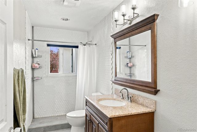 8382 Navajo Street, Denver, CO 80221