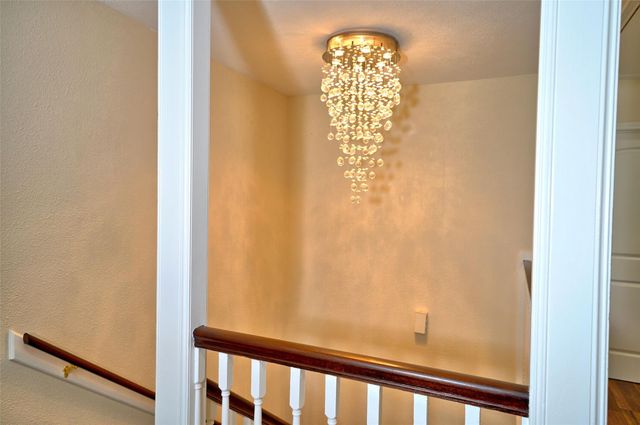 11822 Hillbrook Drive, Houston, TX 77070