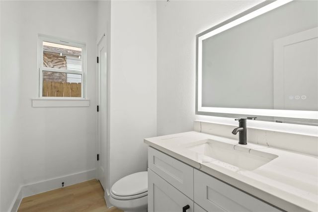 2406 Scott Street, Dallas, TX 75215