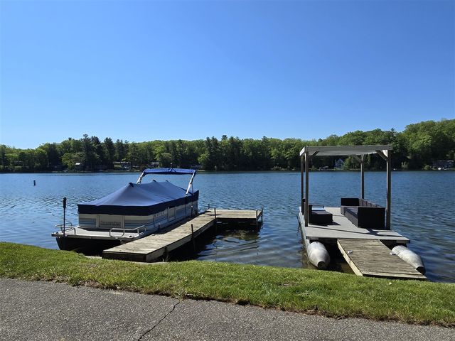 601 W Baldwin Lake Drive, Greenville, MI 48838