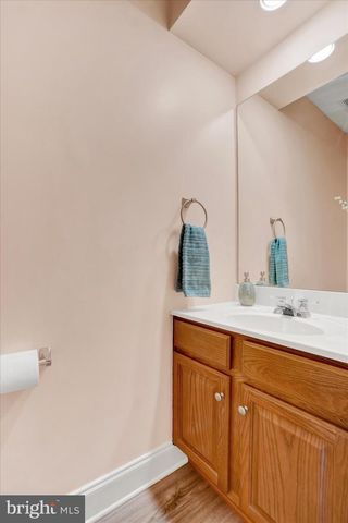 3178 BITTERNUT BLVD, York, PA 17404