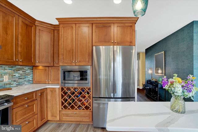 3178 BITTERNUT BLVD, York, PA 17404