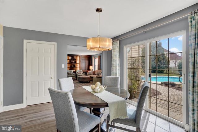 3178 BITTERNUT BLVD, York, PA 17404