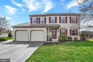 3178 BITTERNUT BLVD, York, PA 17404