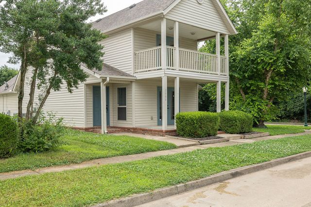2686 N Whit Lane, Fayetteville, AR 72704