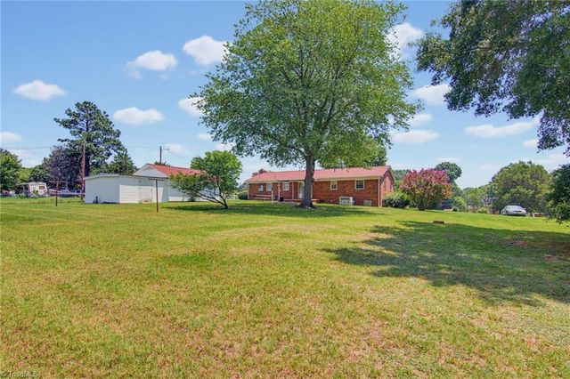 145 Brightwood Road, Eden, NC 27288