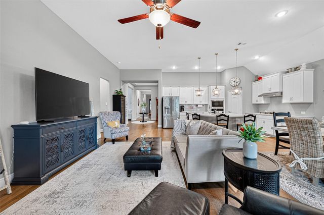 6702 Pioneer Trail, Katy, TX 77493