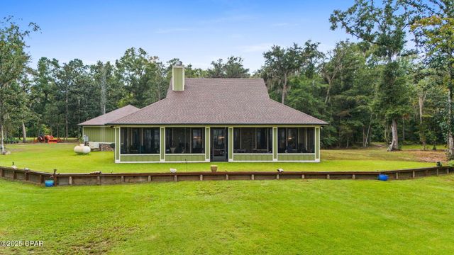 3130 Magnolia Drive, Chipley, FL 32428