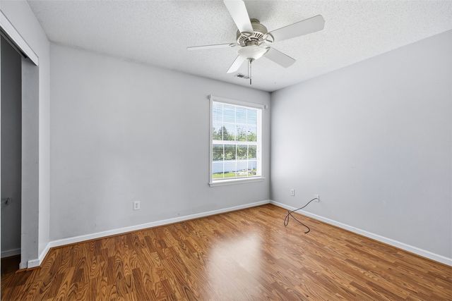 161 Autumn Woods Drive NW, Cedar Rapids, IA 52405