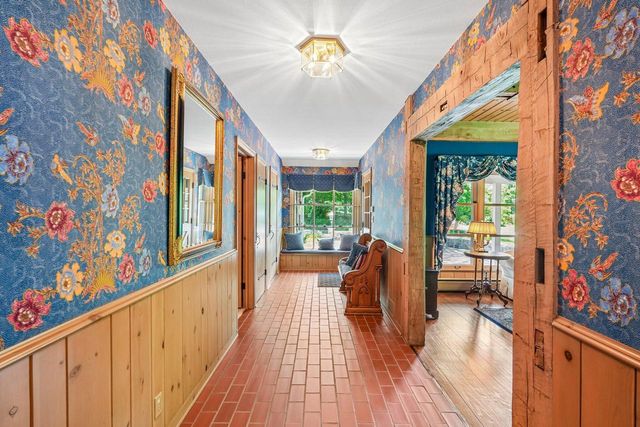 1260 Lakeside DRIVE, Elm Grove, WI 53122