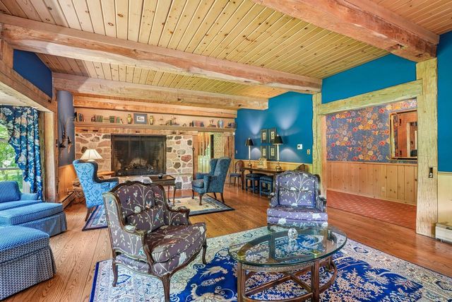 1260 Lakeside DRIVE, Elm Grove, WI 53122