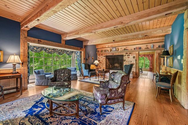 1260 Lakeside DRIVE, Elm Grove, WI 53122
