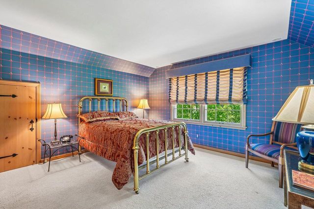 1260 Lakeside DRIVE, Elm Grove, WI 53122