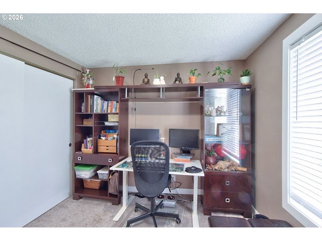 960 Nw 178TH Ave, Beaverton, OR 97006