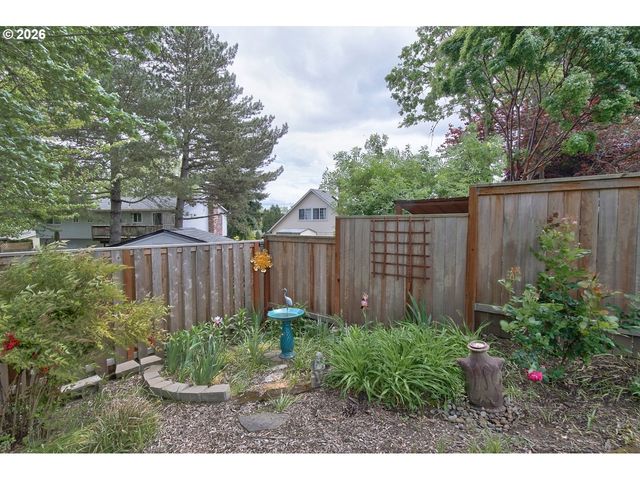 960 Nw 178TH Ave, Beaverton, OR 97006