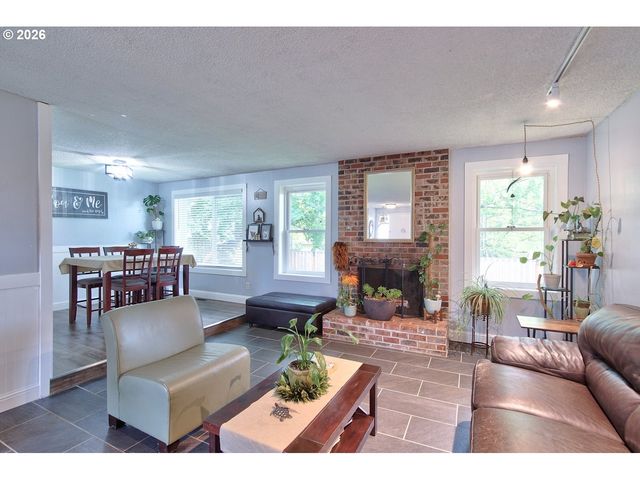 960 Nw 178TH Ave, Beaverton, OR 97006