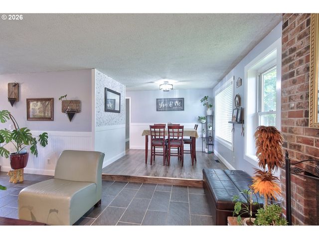 960 Nw 178TH Ave, Beaverton, OR 97006