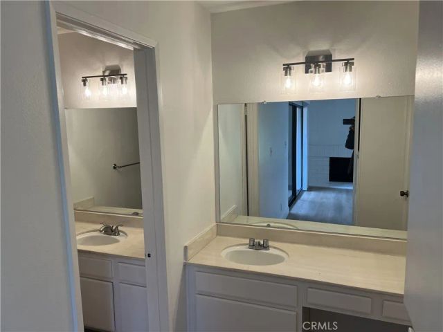 5242 Hayter 1, Lakewood, CA 90712