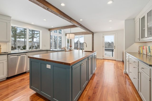 8 Parade Ground Road, Hanover, NH 03750