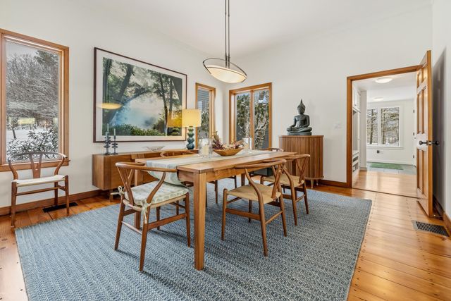 8 Parade Ground Road, Hanover, NH 03750