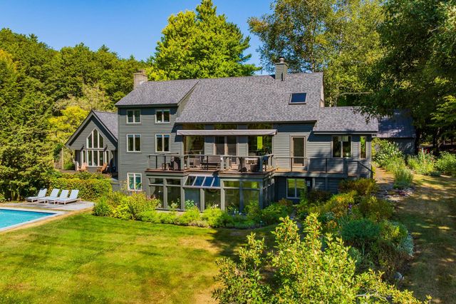 8 Parade Ground Road, Hanover, NH 03750