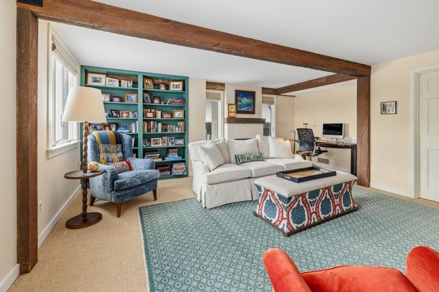 8 Parade Ground Road, Hanover, NH 03750