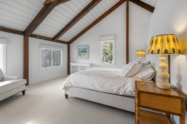 8 Parade Ground Road, Hanover, NH 03750