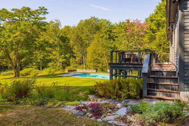 8 Parade Ground Road, Hanover, NH 03750