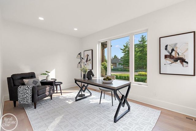 4585 Kiftsgate Bend, Bloomfield Hills, MI 48302