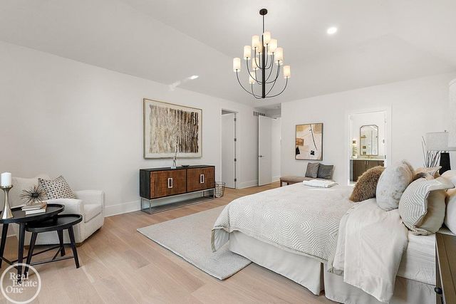 4585 Kiftsgate Bend, Bloomfield Hills, MI 48302