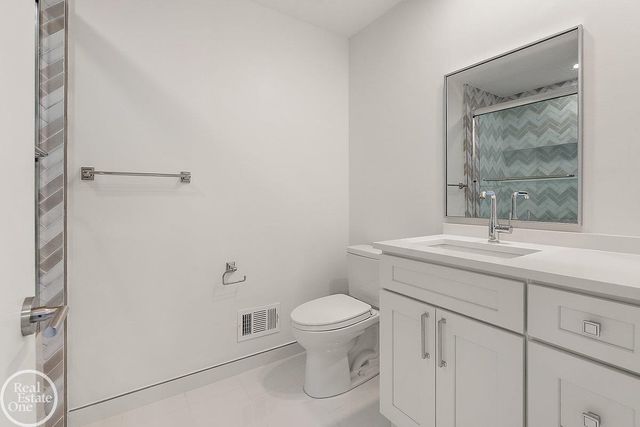 4585 Kiftsgate Bend, Bloomfield Hills, MI 48302