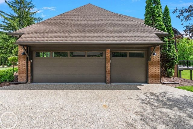 4585 Kiftsgate Bend, Bloomfield Hills, MI 48302