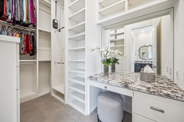 1523 Cunningham Parc Lane, Houston, TX 77055