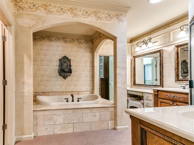 400 Autumnwood Court, Edmond, OK 73003