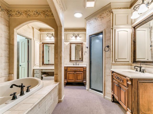 400 Autumnwood Court, Edmond, OK 73003