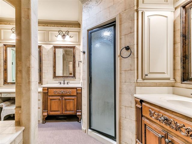 400 Autumnwood Court, Edmond, OK 73003