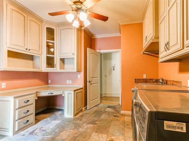 400 Autumnwood Court, Edmond, OK 73003