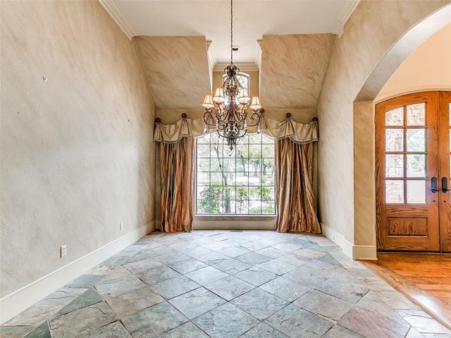 400 Autumnwood Court, Edmond, OK 73003