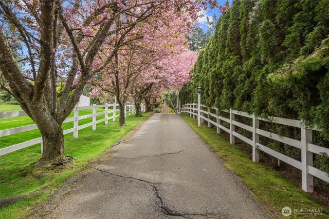 15808 163rd Avenue NE, Woodinville, WA 98072