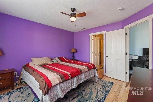 3819 Topeka Ave, Caldwell, ID 83605