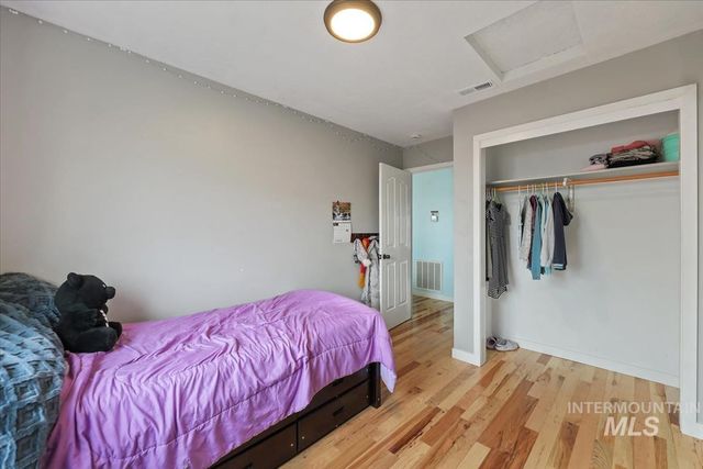 3819 Topeka Ave, Caldwell, ID 83605