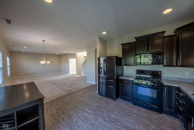 5291 Tanglewood Lane, Whitestown, IN 46075