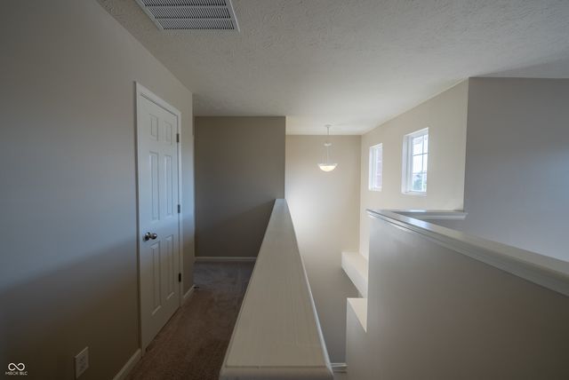 5291 Tanglewood Lane, Whitestown, IN 46075