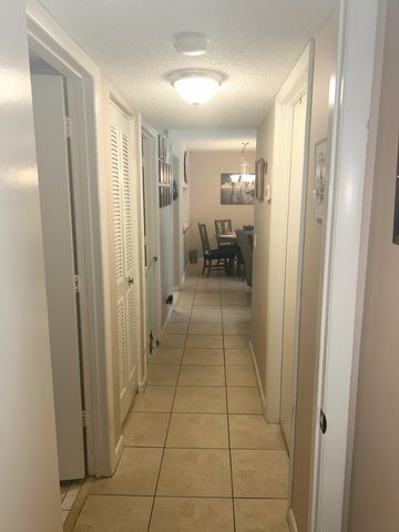 824 Sky Pine Way C1, Greenacres, FL 33415