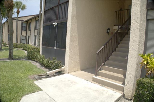 824 Sky Pine Way C1, Greenacres, FL 33415