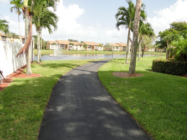824 Sky Pine Way C1, Greenacres, FL 33415