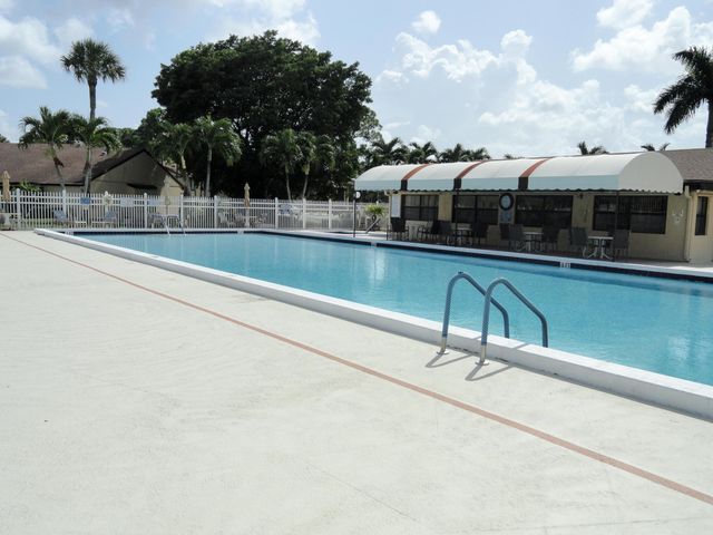824 Sky Pine Way C1, Greenacres, FL 33415