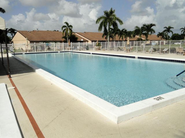 824 Sky Pine Way C1, Greenacres, FL 33415