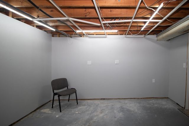 8143 S Hancock Drive, Derby, KS 67037