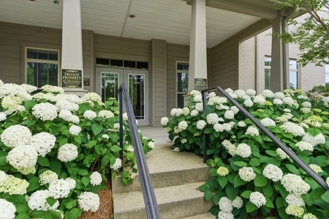 2197 Nolensville Pike Apt 102, Nashville, TN 37211